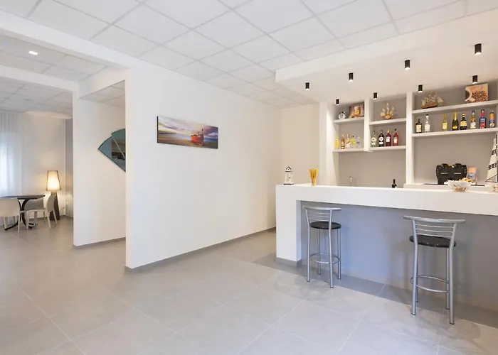 Ondamare Lägenhetshotell Cervia